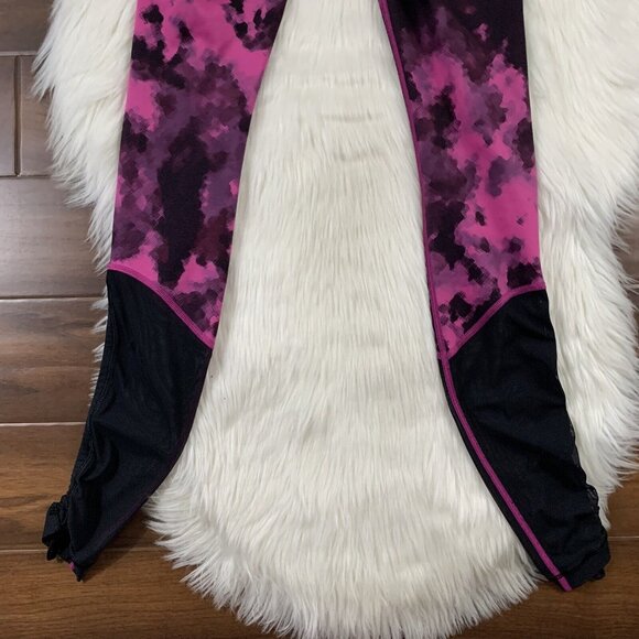 Lululemon Women's Size 2 Blooming Pixie Raspberry Black Sweaty Endeavor Tight - Picture 10 of 10